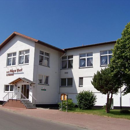 Hotel Ruegen Park Kg Gingst Exterior photo